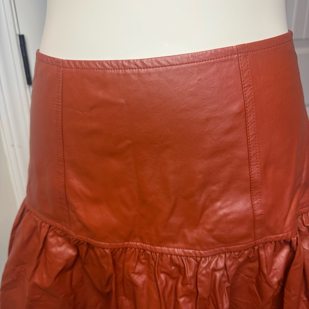Easel Lux Faux Leather Fitted & Flared Pleated Skirt Side Zip Closure - Picture 2 of 8